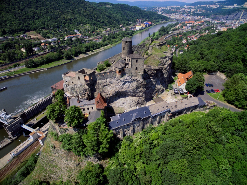 HRAD STŘEKOV