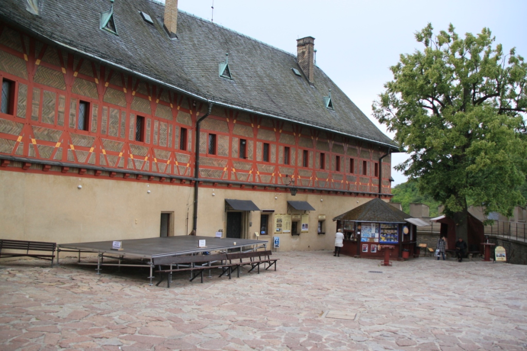 HRAD KARLTEJN (NKP)