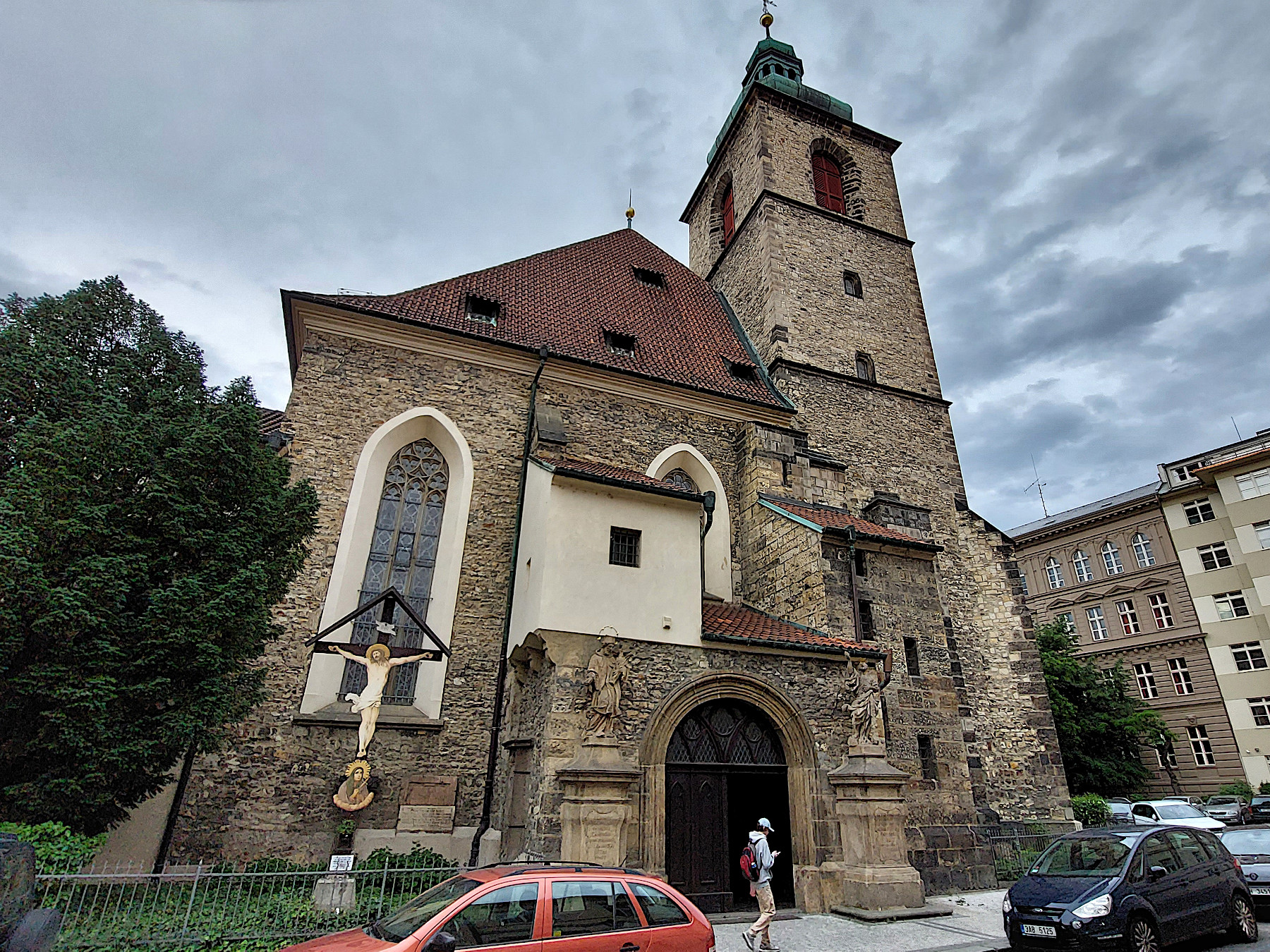 KOSTEL SV. JINDŘICHA A KUNHUTY - PRAHA NOVÉ MĚSTO