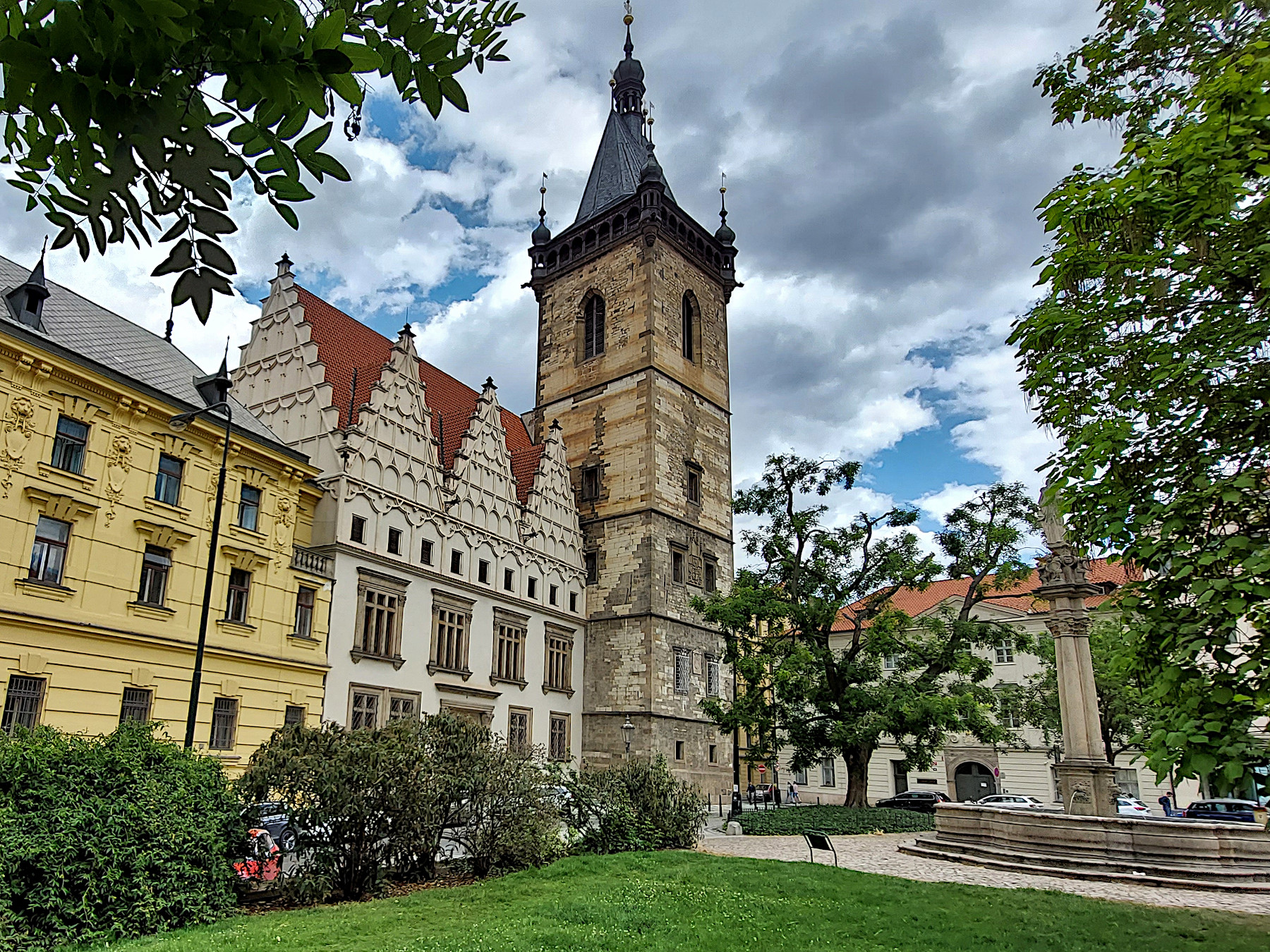 KARLOVO NÁMĚSTÍ - PRAHA NOVÉ MĚSTO