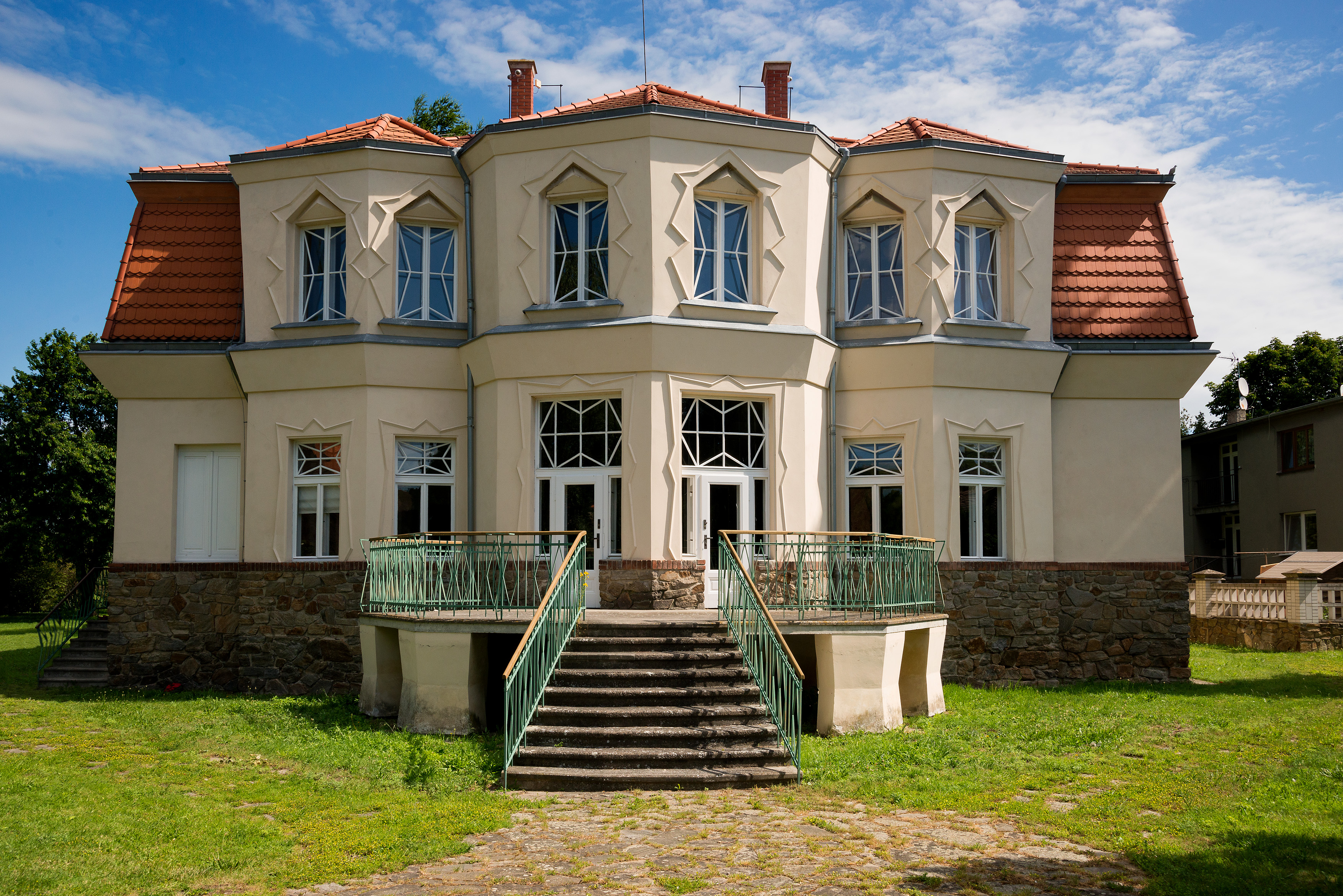 BAUEROVA VILA - LIBODICE