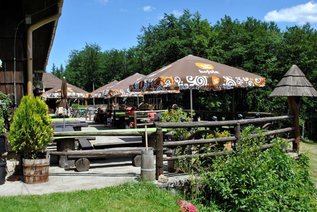 HORSKÝ HOTEL VSACKÝ CÁB VSETÍN
