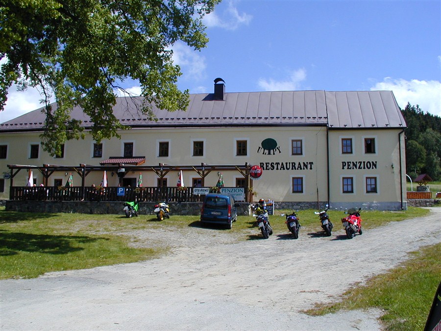 Penzion a restaurant U lípy