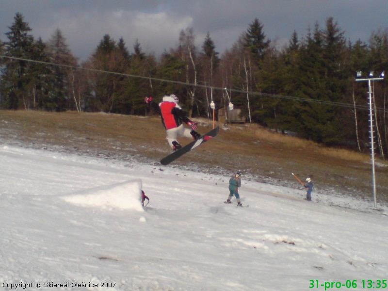 SKI - AREL OLENICE NA MORAV