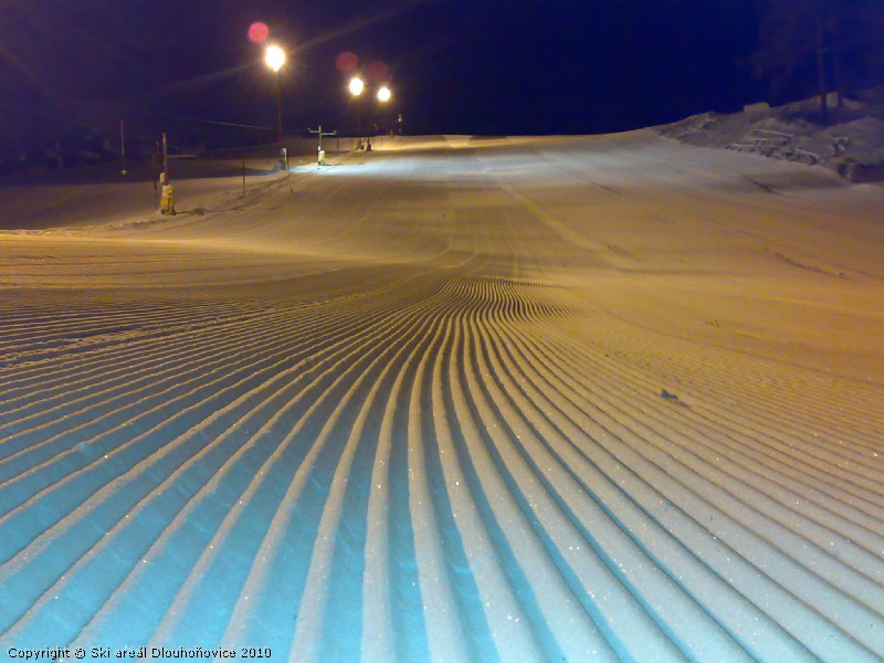 SKI AREÁL NA DLOUHÝCH HONECH - DLOUHOŇOVICE